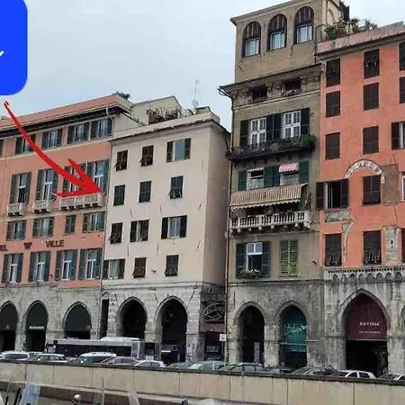 Casabolla In Front Of Acquario-centro Storico Apartment *